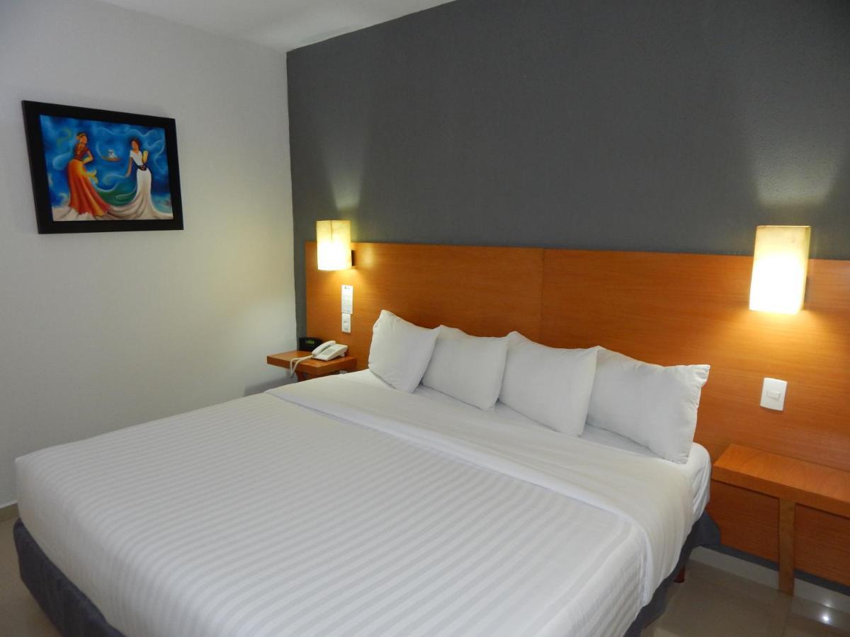 Hotel Gran Minatitlan Plaza Dış mekan fotoğraf